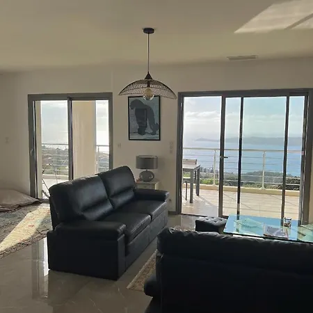 140m2 Διαμέρισμα